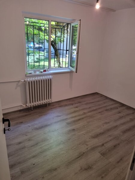 Berceni, Piata Resita,